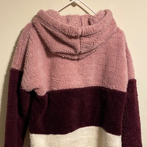 Very soft hoodie - Picture 3 of 3